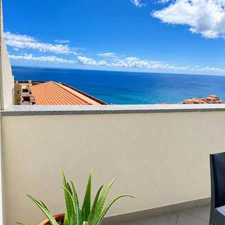 Ocean View Penthouse *